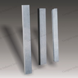 Carbide plate knife for chemical fiber cutting